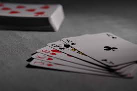 5 Saran untuk Taruhan di Poker
